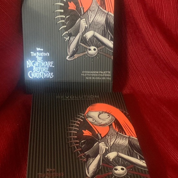 Revolution sally eyeshadow limited edition palette - Picture 4 of 5